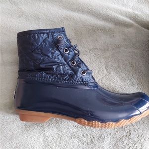 Sperry boots